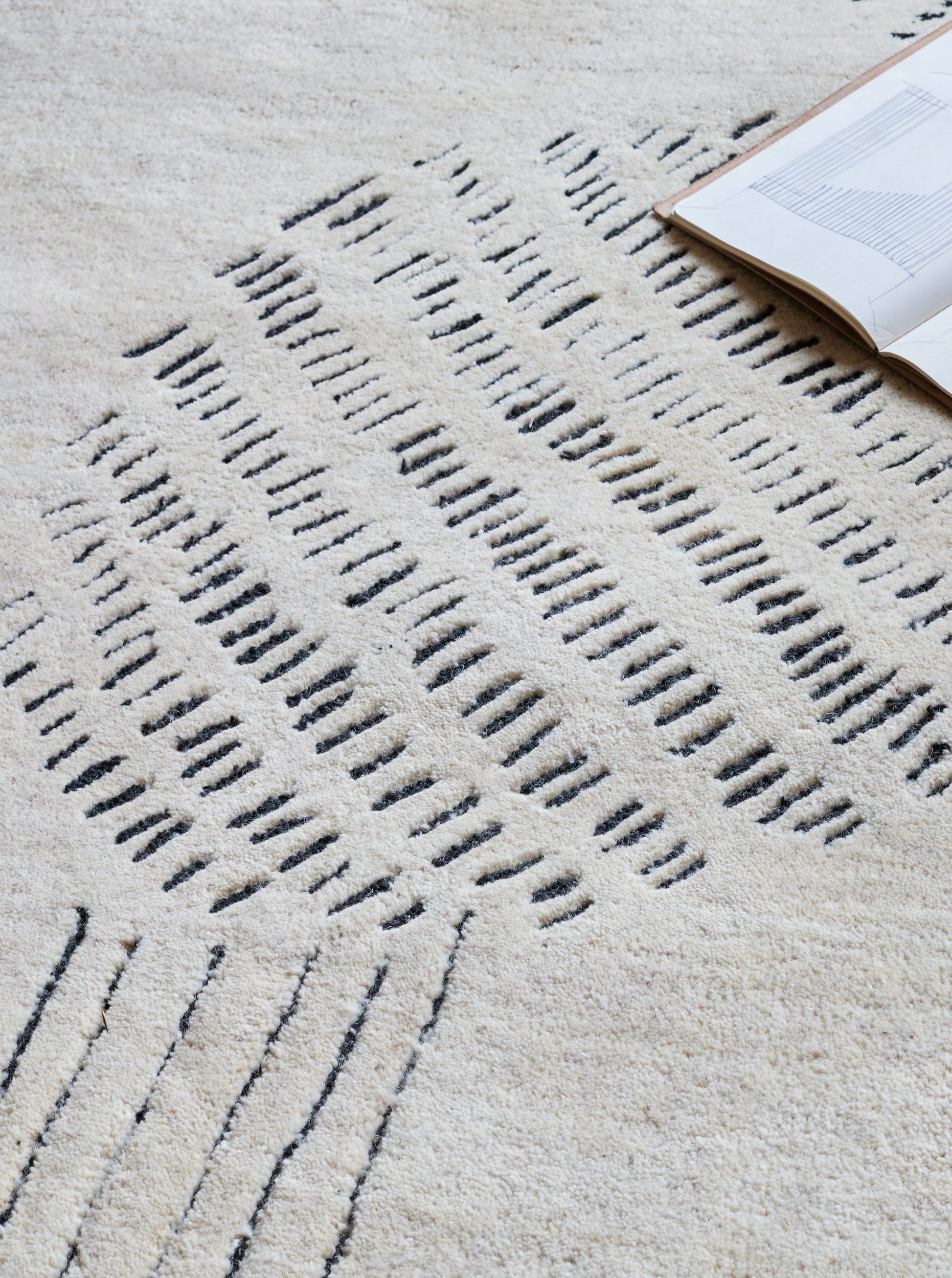 Pli | Craftmanship | Volver Studio