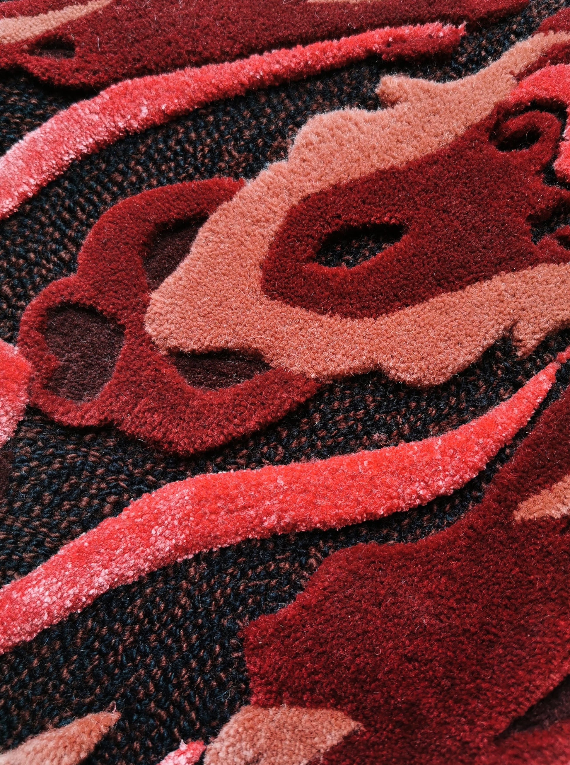 Skuld Red | Craftmanship | Volver Studio