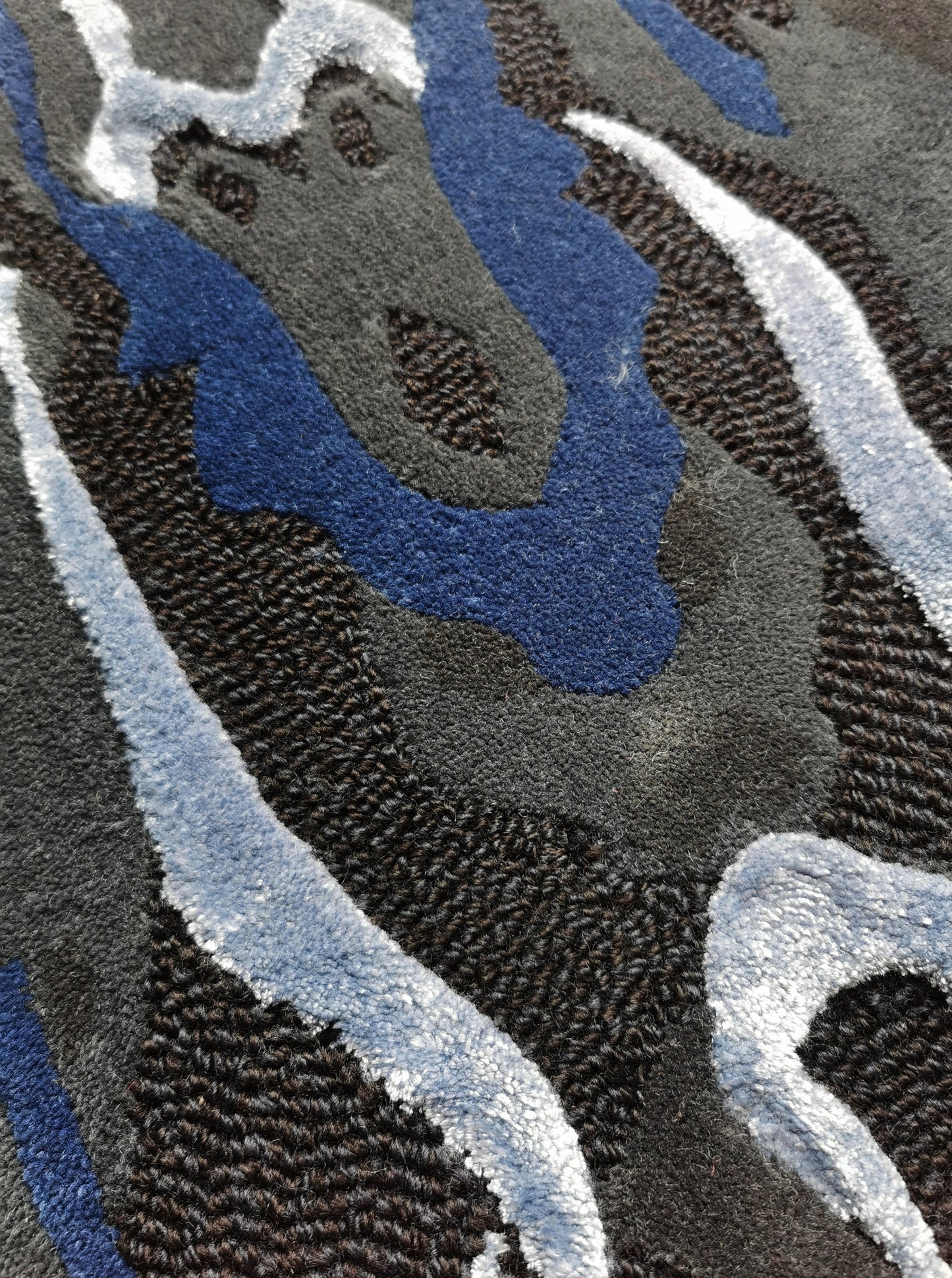 Skuld Blue | Craftmanship | Volver Studio