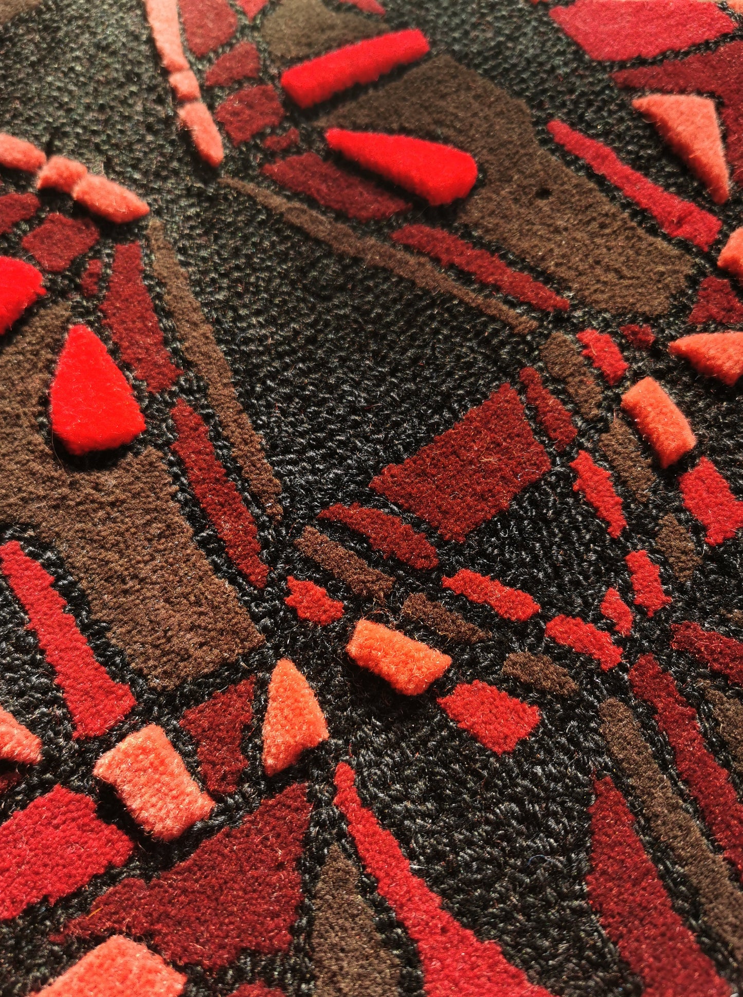 Yggdrasil Red | Craftmanship | Volver Studio